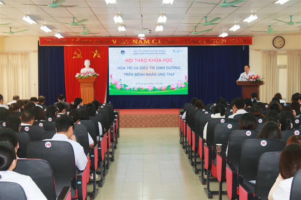 Bệnh viện Đa khoa Hải Dương tổ chức thành công Hội thảo khoa học về cập nhật tiến bộ mới trong điều trị và dinh dưỡng cho bệnh nhân ung thư